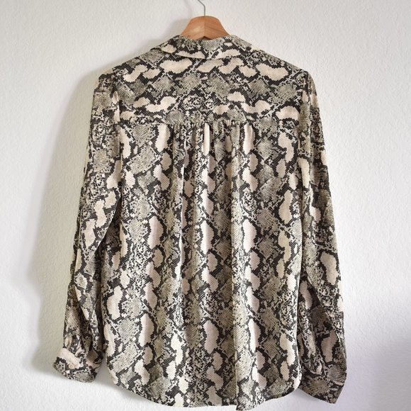 H&M Beige Snakeskin Pattern Chiffon Long Sleeve Blouse - Picture 4 of 14